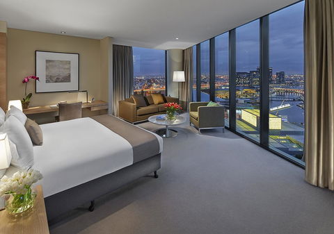 Crown Promenade Melbourne - Foster Accommodation 1