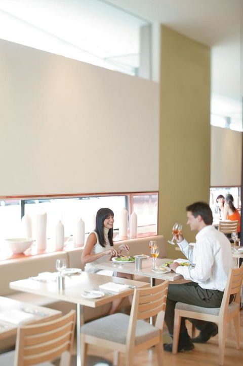 Crown Promenade Melbourne - Foster Accommodation 12