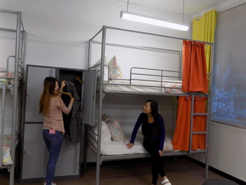 Europa Melbourne - Foster Accommodation 24