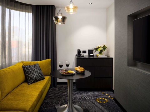 Pullman Melbourne City Centre - Foster Accommodation 32