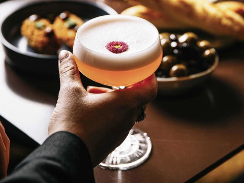 Pullman Melbourne City Centre - Foster Accommodation 40