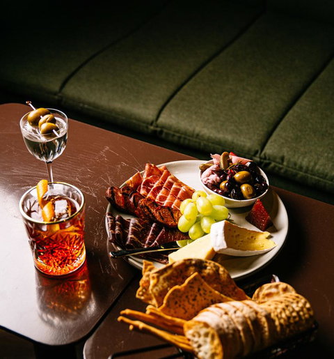 Pullman Melbourne City Centre - Foster Accommodation 26