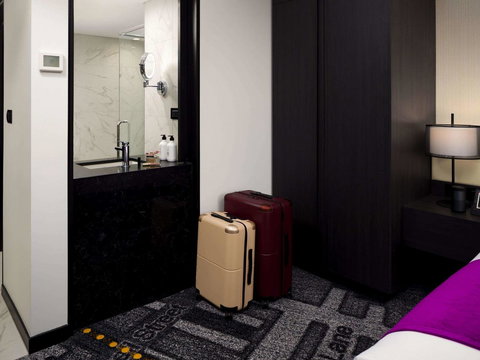 Pullman Melbourne City Centre - Foster Accommodation 30