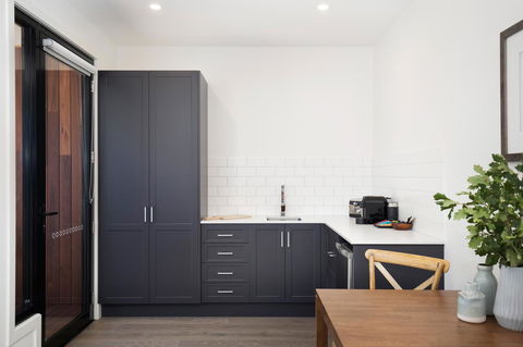 Brooklands Apartments - Foster Accommodation 3