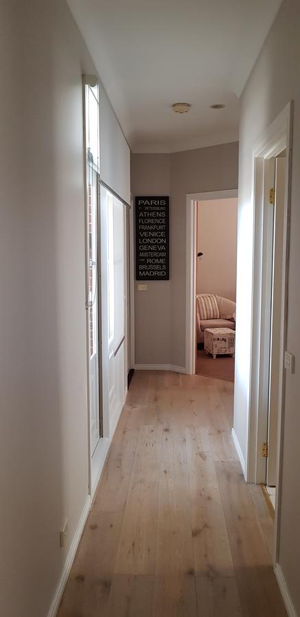 Oxford Rise Apartment - Foster Accommodation 8
