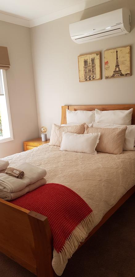 Oxford Rise Apartment - Foster Accommodation 5