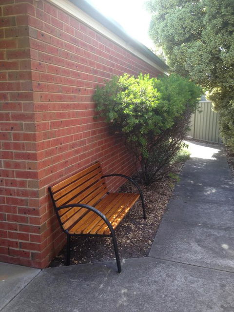Beachcomber Motel & Apartments - Foster Accommodation 21