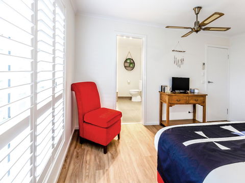 Sandymount - Foster Accommodation 25