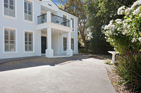 Sandymount - Foster Accommodation 14