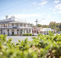 The Alexandra Hotel - Foster Accommodation