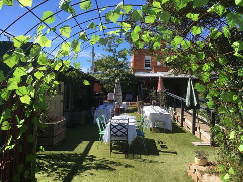 The Alexandra Hotel - Foster Accommodation 34