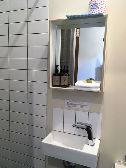 The Alexandra Hotel - Foster Accommodation 13