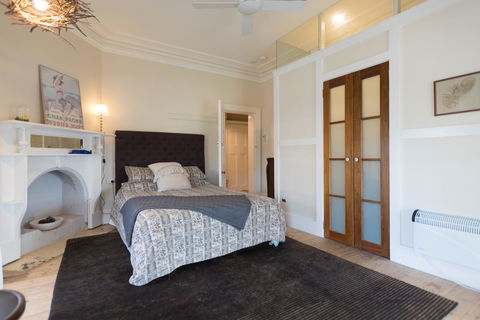 The Alexandra Hotel - Foster Accommodation 40