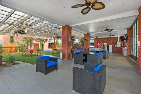 All Seasons Resort Hotel Bendigo - Foster Accommodation 24
