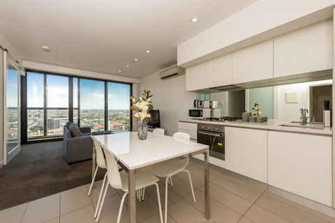 Amazing Accommodations: Vogue - Foster Accommodation 30