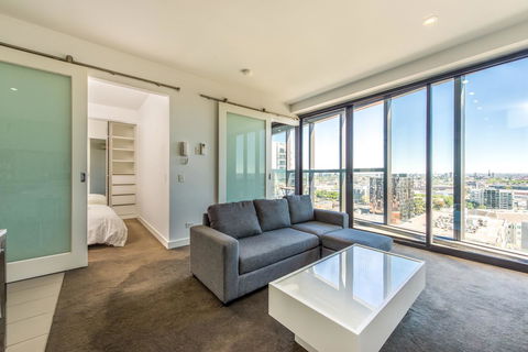 Amazing Accommodations: Vogue - Foster Accommodation 35