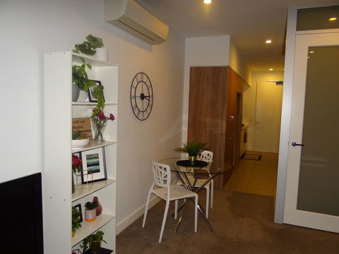 Amazing Accommodations: Vogue - Foster Accommodation 3