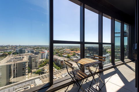 Amazing Accommodations: Vogue - Foster Accommodation 33