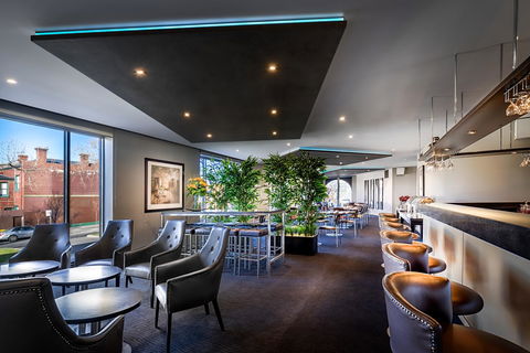 BEST WESTERN PLUS Travel Inn - Foster Accommodation 8