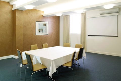 BEST WESTERN PLUS Travel Inn - Foster Accommodation 20