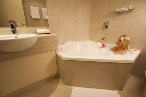 BEST WESTERN PLUS Travel Inn - Foster Accommodation 37