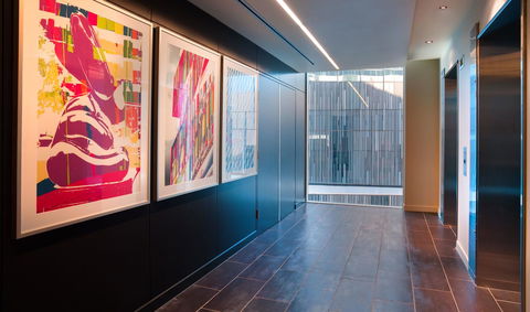 Travelodge Hotel Melbourne Docklands - Foster Accommodation 15