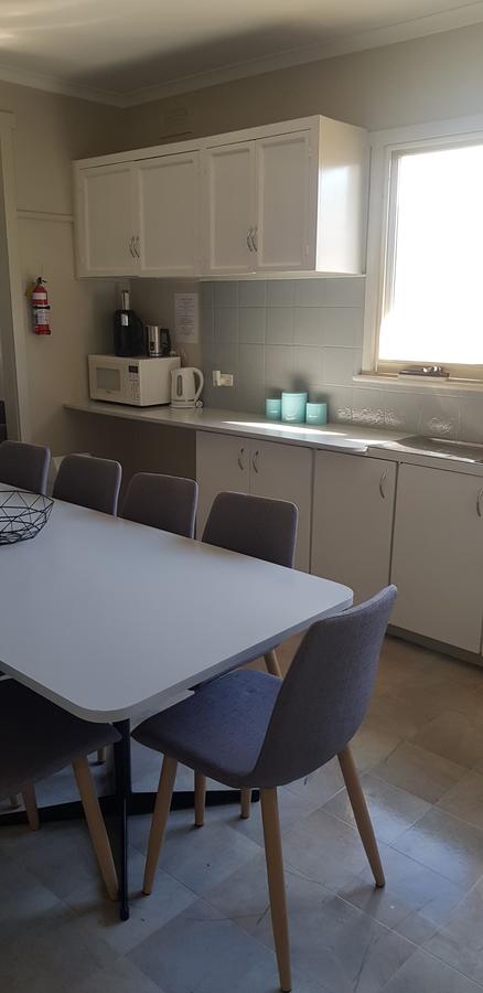Echo Beach Tourist Park - Foster Accommodation 14
