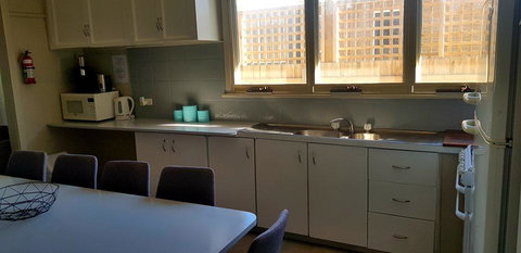 Echo Beach Tourist Park - Foster Accommodation 10