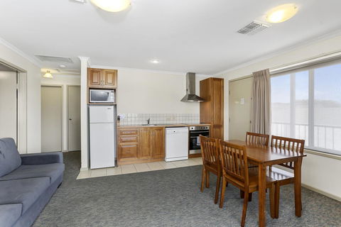 Comfort Inn Warrnambool International - Foster Accommodation 35