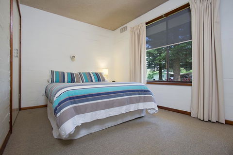 Eastern Beach Holiday Units - Foster Accommodation 5