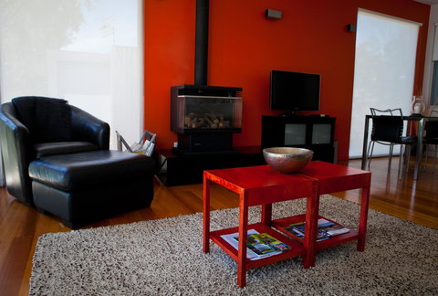 Battery Cove Beach Front Apartment - Foster Accommodation 10