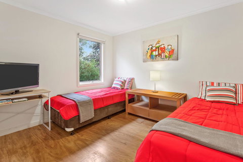 Rural 5 Star Villa\'s With Resort Amenities - Foster Accommodation 29