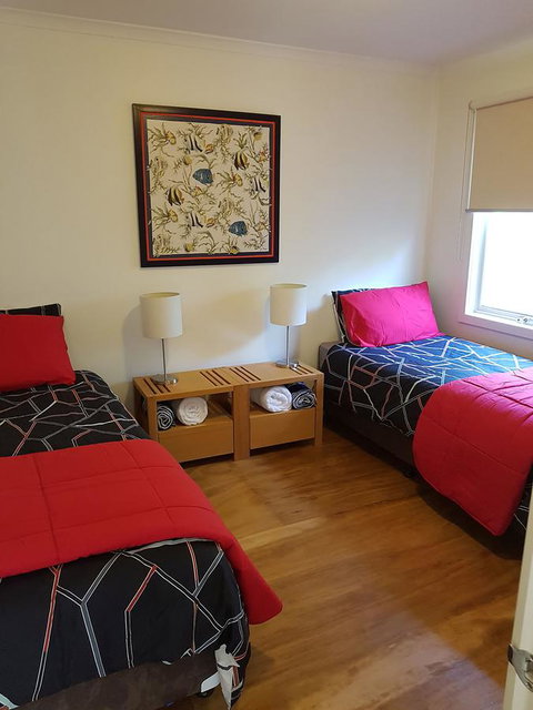 Rural 5 Star Villa\'s With Resort Amenities - Foster Accommodation 33