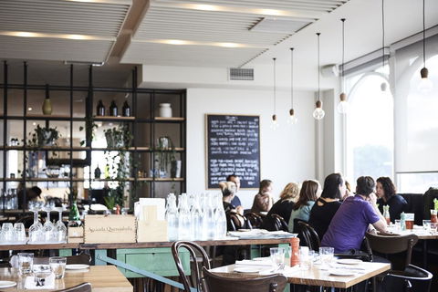 Plough Hotel - Foster Accommodation 16