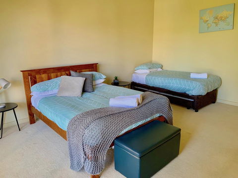 Valley View Lodge - Foster Accommodation 8