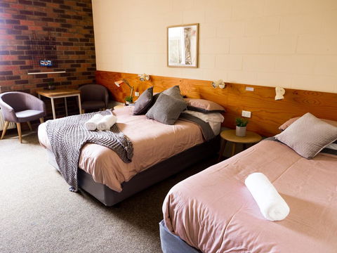 Valley View Lodge - Foster Accommodation 29