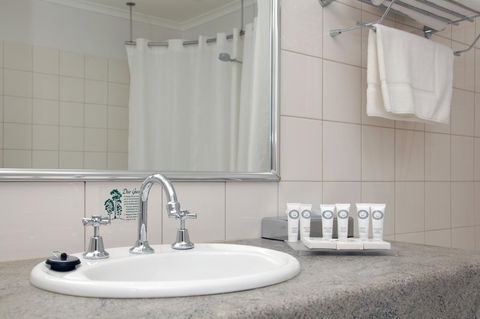 Quality Inn & Suites The Menzies - Foster Accommodation 41