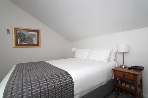 Quality Inn & Suites The Menzies - Foster Accommodation 25
