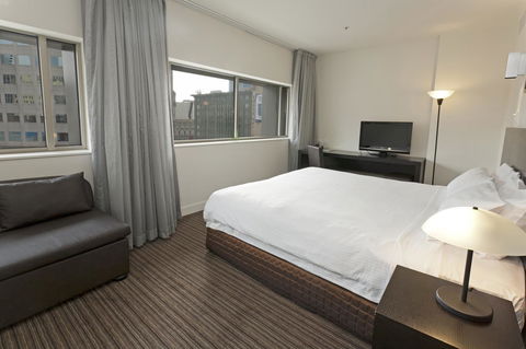Causeway 353 Hotel - Foster Accommodation 7