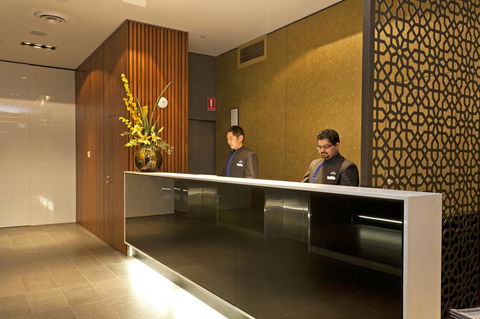 Causeway 353 Hotel - Foster Accommodation 1
