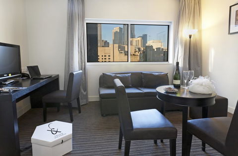 Causeway 353 Hotel - Foster Accommodation 36