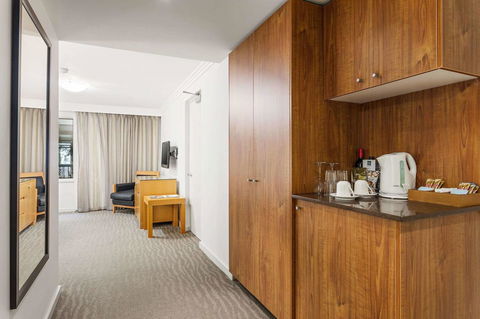 Quality Hotel Bayside Geelong - Foster Accommodation 20
