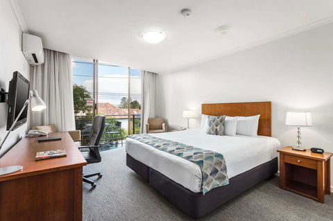 Quality Hotel Bayside Geelong - Foster Accommodation 17
