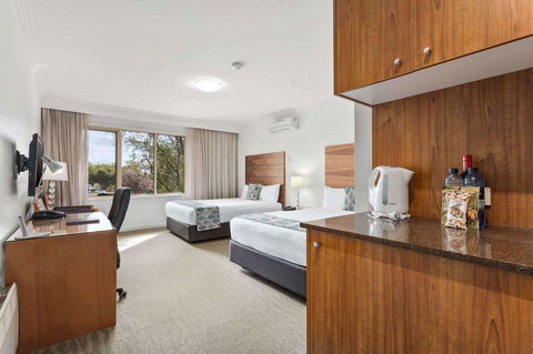 Quality Hotel Bayside Geelong - Foster Accommodation 9