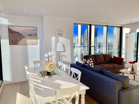 Melbourne Private Apartments - Collins Wharf Waterfront, Docklands - Foster Accommodation 15