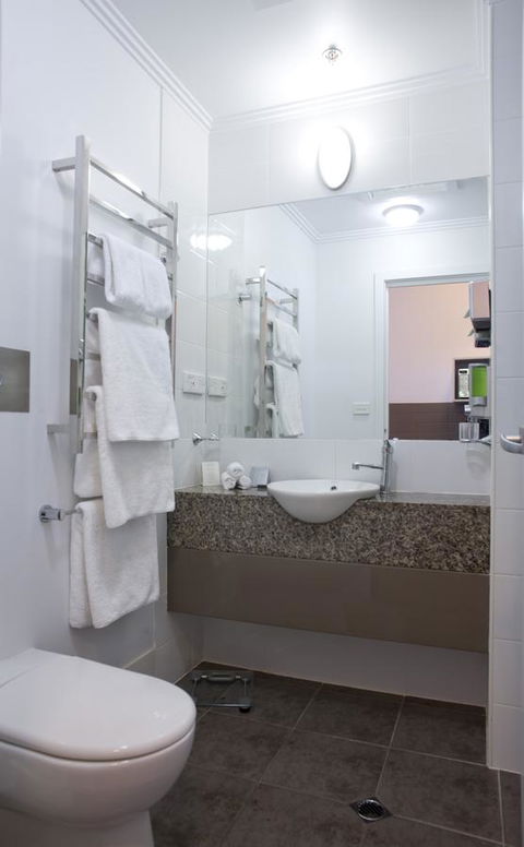 Alto Hotel On Bourke - Foster Accommodation 25