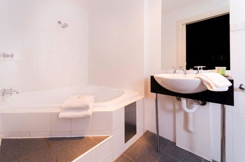 Athelstane House - Foster Accommodation 20