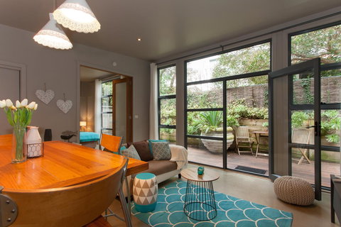 The Love Shack - Romantic Bungalow - Foster Accommodation 0