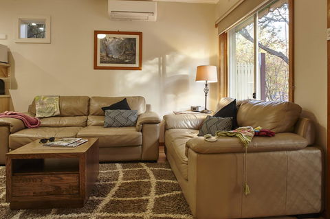 Goldfield Holiday Units - Foster Accommodation 11