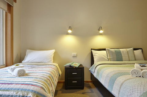 Goldfield Holiday Units - Foster Accommodation 5